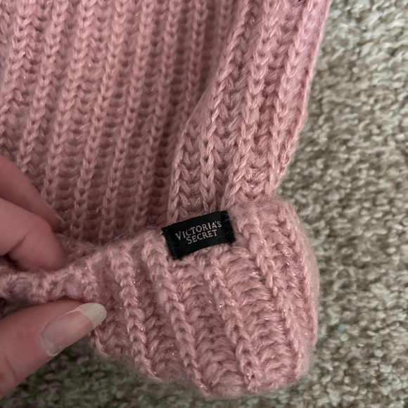 Pink hat - Picture 2 of 2